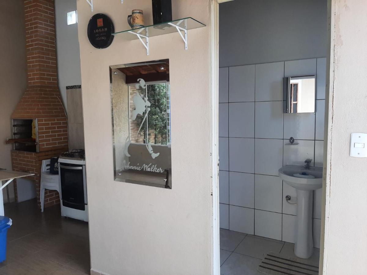 브로타스 Casa Agradavel Com Area Externa E Piscina 빌라 외부 사진